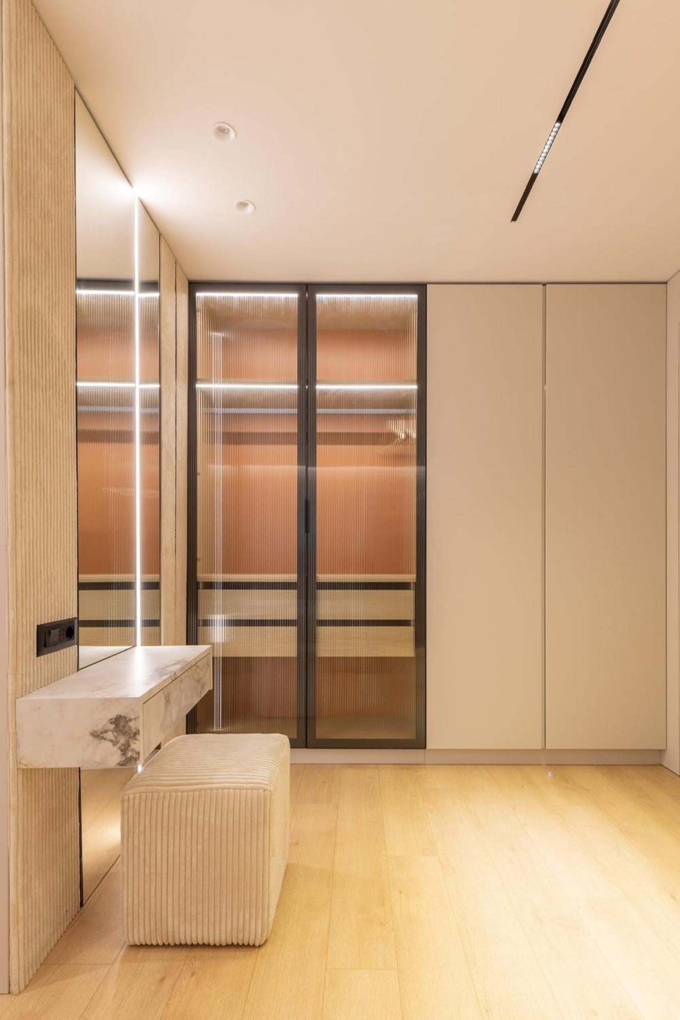 Central Inn, New Bazaar Apartment Тирана Екстер'єр фото