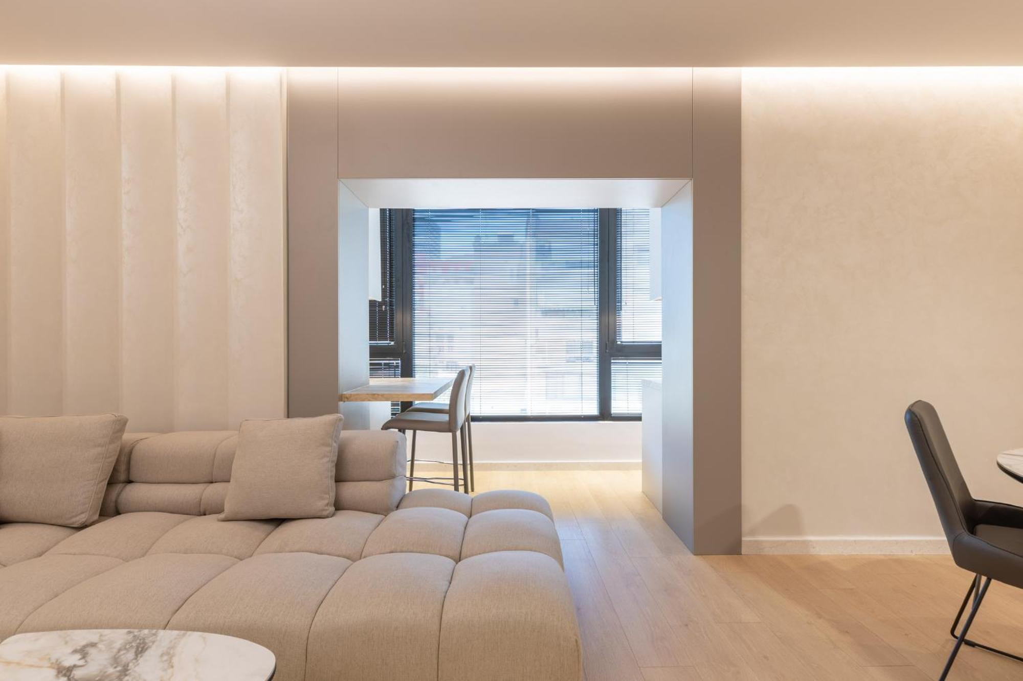 Central Inn, New Bazaar Apartment Тирана Екстер'єр фото